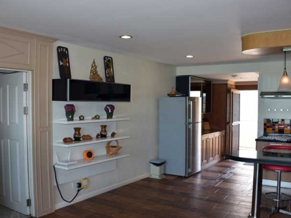 Beach Front Condo for Rent
