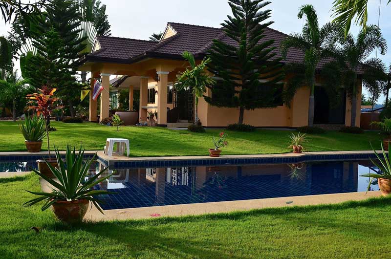 3 Bedroom Tropical Pool Villa